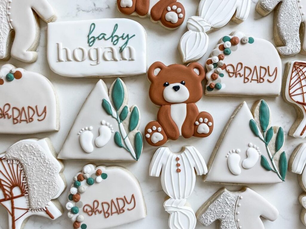 bear baby shower cookies
