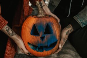 10 Creative Fall Gender Reveal Ideas that You’ll Love – My Motherhood